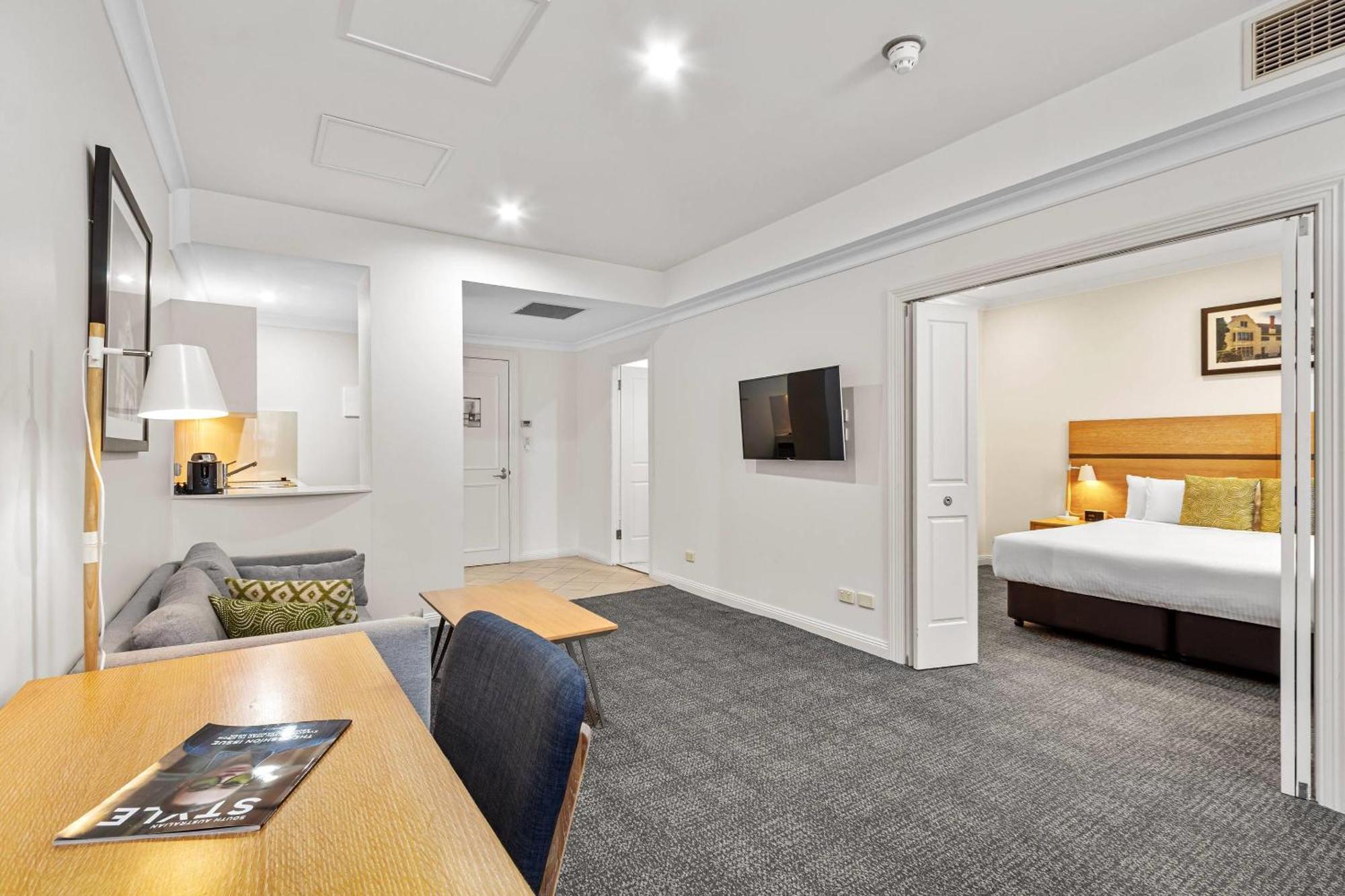 Quality Apartments Adelaide Central Esterno foto